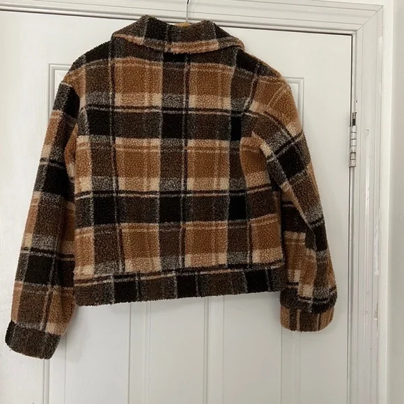 POLLY Sherpa Jacket - Picture 4 of 5